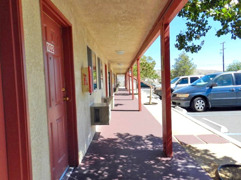 ハイ デザート モーテル ジョシュア ツリー ナショナル パーク - アダルト オンリー (High Desert Motel Joshua Tree National Park - Adults Only)の写真