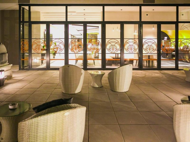 Best Western Hotel Journel Saint-Laurent-du-Varの写真