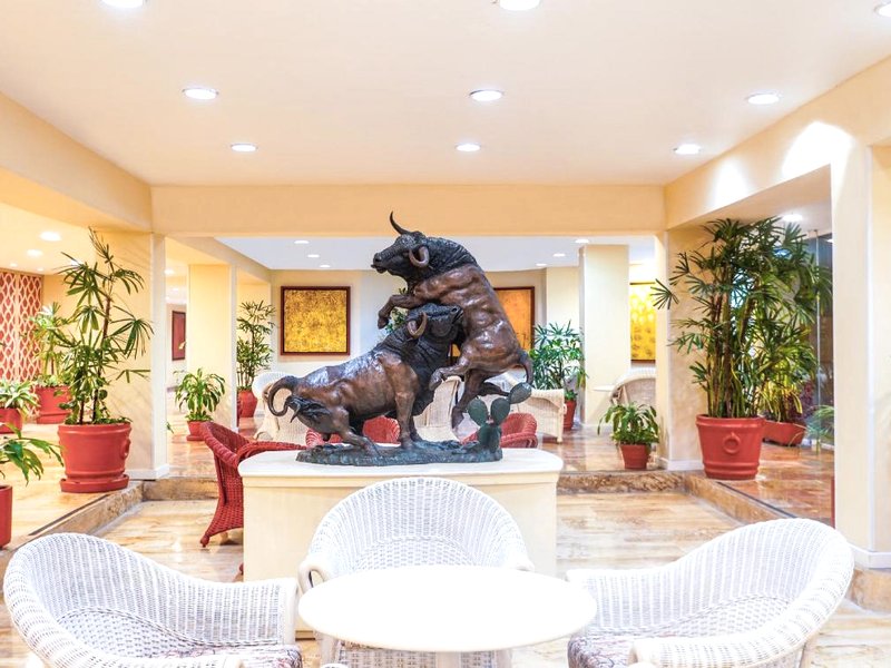 ホテル ビバ ビジャエルモッサ (Hotel Viva Villahermosa)の写真