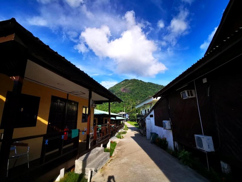 パヤ デブロック ビレッジ (Paya Debloc Village)の写真
