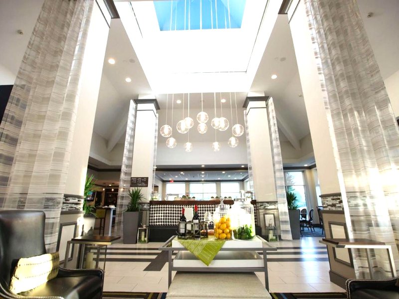 Hilton Garden Inn Westburyの写真