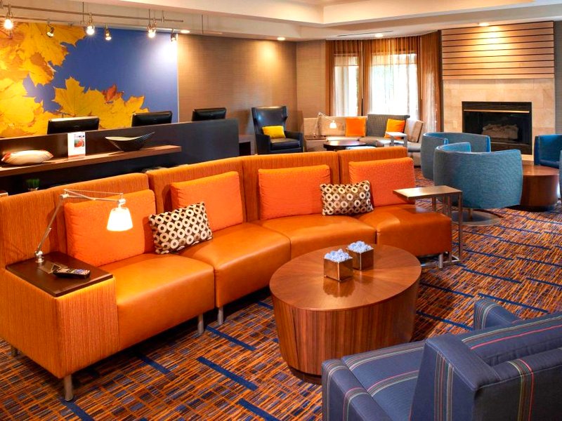 Courtyard Toledo Rossford/Perrysburgの写真