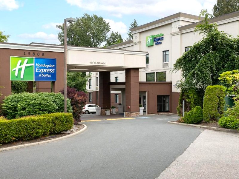 Holiday Inn Express and Suites Surrey By IHGの写真