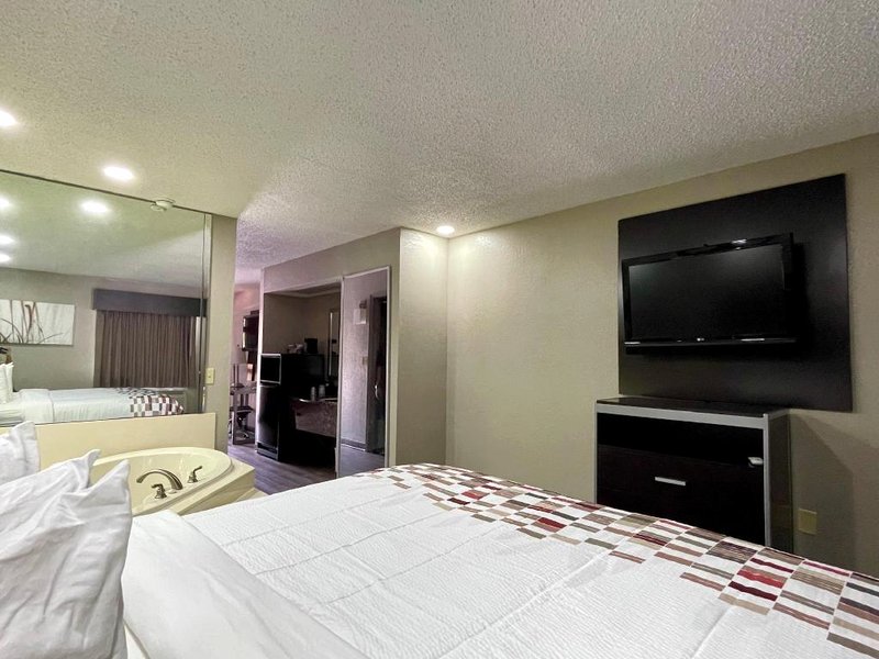Red Roof Inn & Suites Jackson - Richlandの写真
