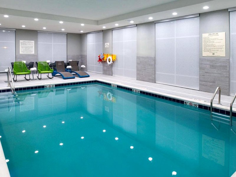 Hampton Inn & Suites Adrianの写真