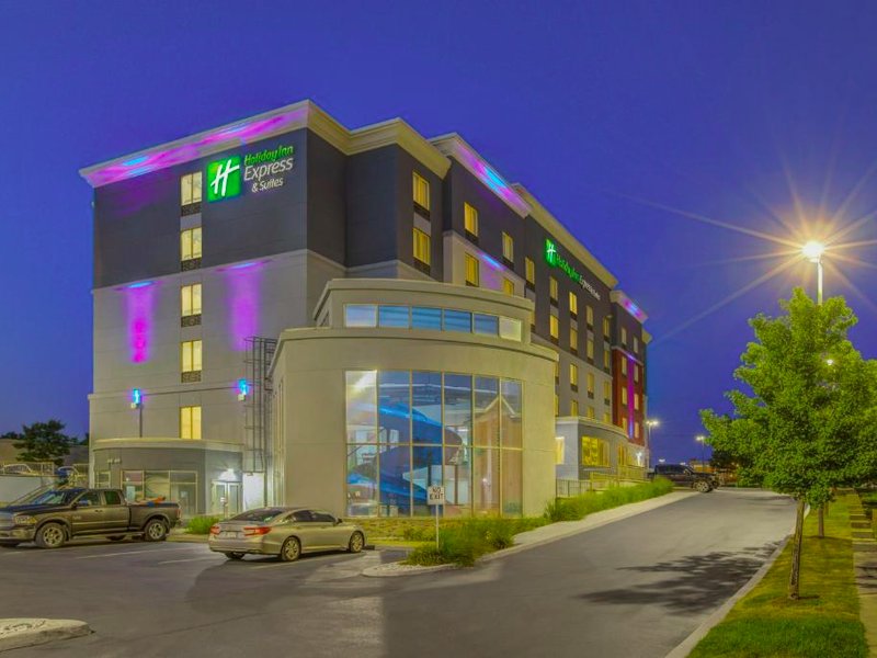 Holiday Inn Express Hotel & Suites - Woodstock By IHGの写真