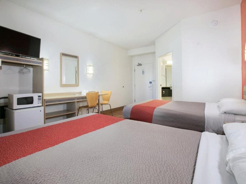 Motel 6 Brooklyn Center, MN - Minneapolisの写真