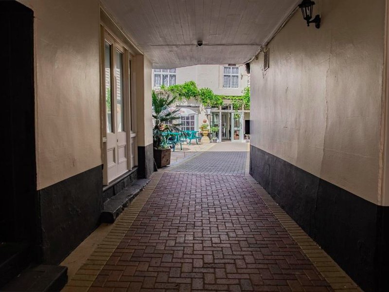 The Rose and Crown Hotelの写真