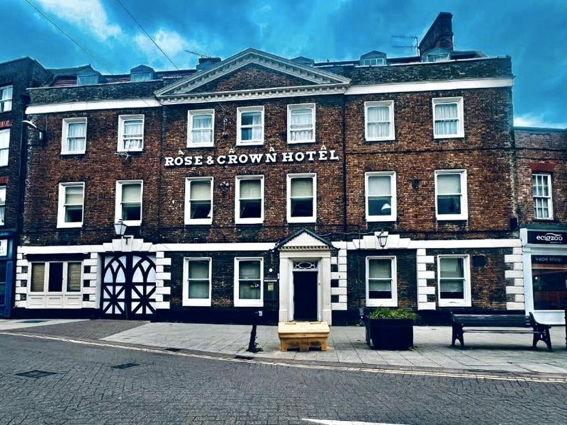 ザ ローズ アンド クラウン ホテル (The Rose and Crown Hotel)の写真