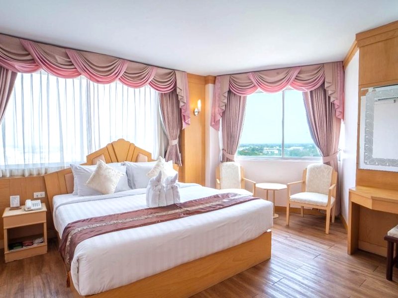 トンタリンホテル (Thongtarin Hotel)の写真