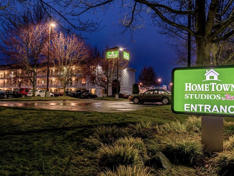 ホームタウン スタジオズ タコマ ピュアラップ (HomeTowne Studios Tacoma - Puyallup)の写真