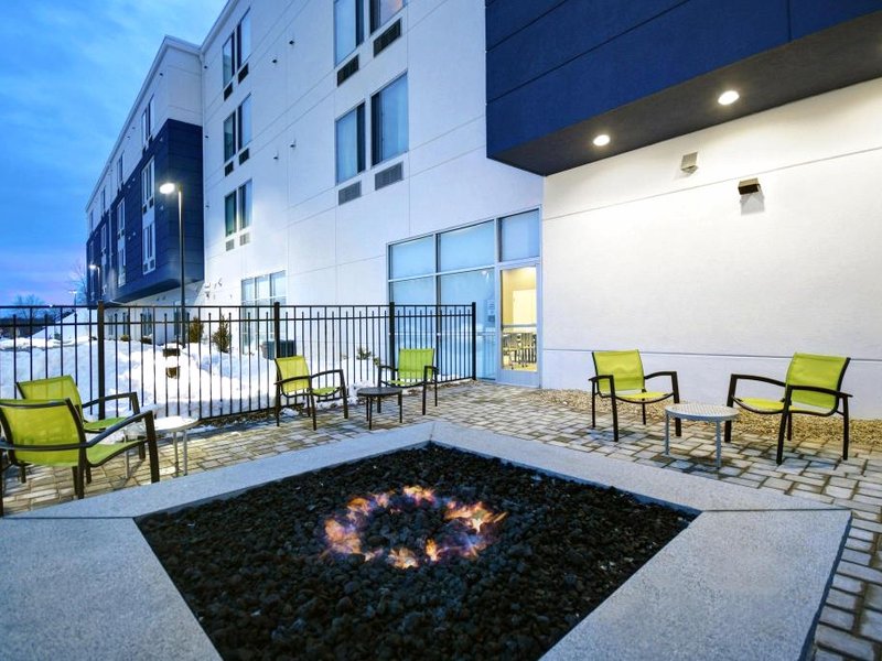 SpringHill Suites Hartford Cromwellの写真