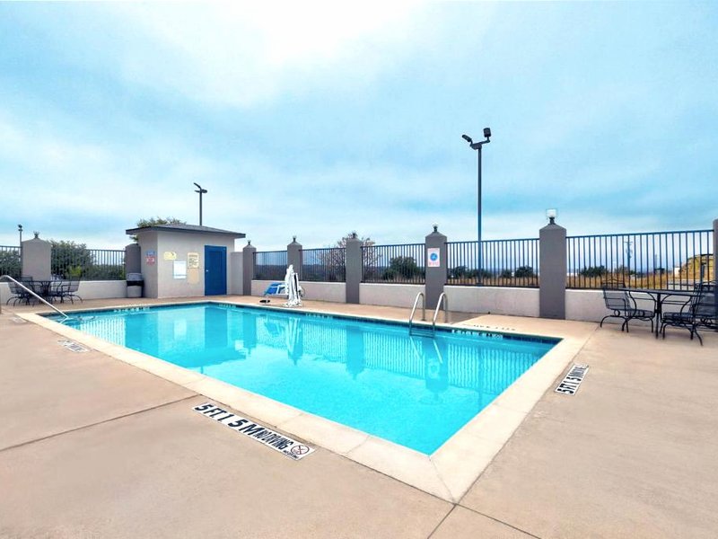 Motel 6 Marble Falls, TXの写真