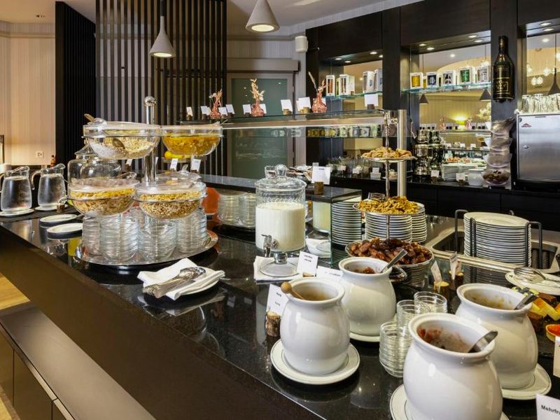 ホテル アルピーナ ルツェルン (Hotel Alpina Luzern)の写真