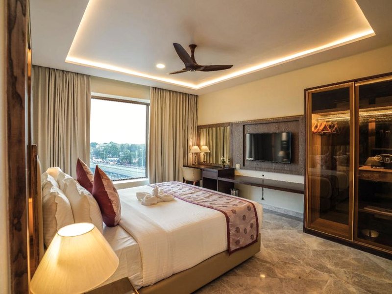 UVA MANISH KUNDAPURの写真