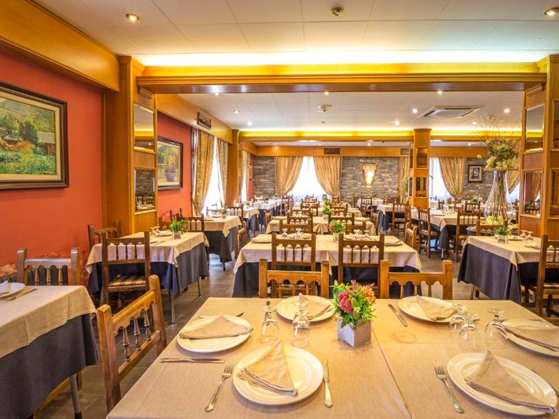 Hotel Restaurant Castellarnauの写真