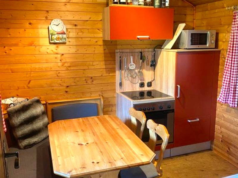 Gemütliche Blockhütte mit großem Garten (Gemutliche Blockhutte mit großem Garten)の写真