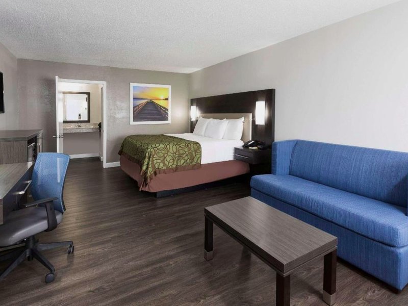 デイズ イン バイ ウィンダム グース クリーク (Days Inn by Wyndham Goose Creek)の写真