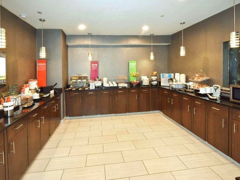 ハンプトン イン マディソン (Hampton Inn Madison)の写真