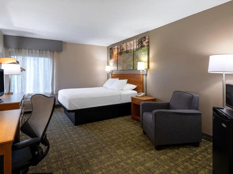 デイズ イン バイ ウィンダム マディソン (Days Inn by Wyndham Madison)の写真