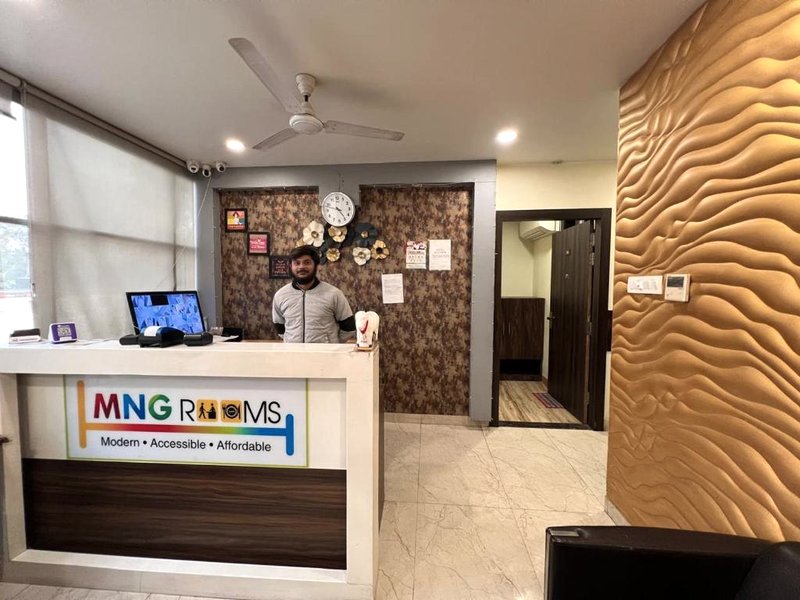 Hotel The Mall Inn by MNG Roomsの写真