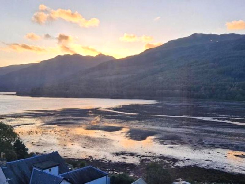 ロッホ ロング ホテル (Loch Long Hotel)の写真