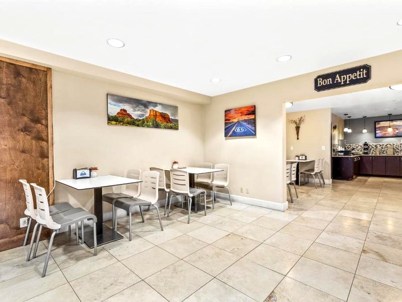 デイズ イン バイ ウィンダム キャンプ ヴェルデ アリゾナ (Days Inn by Wyndham Camp Verde Arizona)の写真