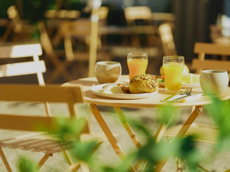 2Places Sideの写真