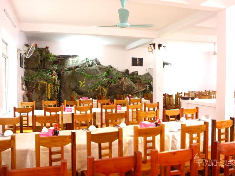 ヌガン ナガ バクハ ホテル (Ngan Nga Bac Ha Hotel)の写真