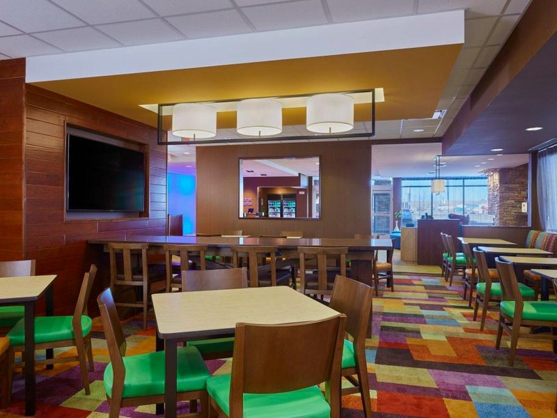 フェアフィールド イン&スイーツ ローリンズ (Fairfield Inn & Suites Rawlins)の写真