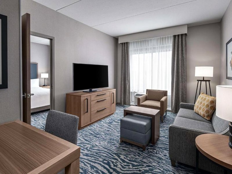 Homewood Suites by Hilton Boston Woburnの写真