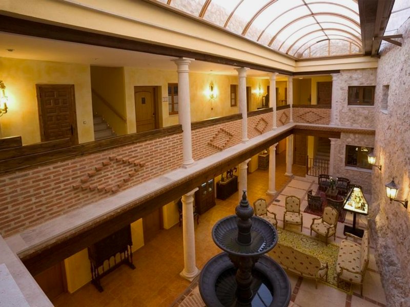 Residencia Real del Castillo de Curielの写真