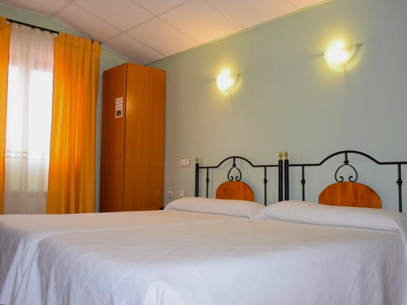 Hostal Infante Penafielの写真