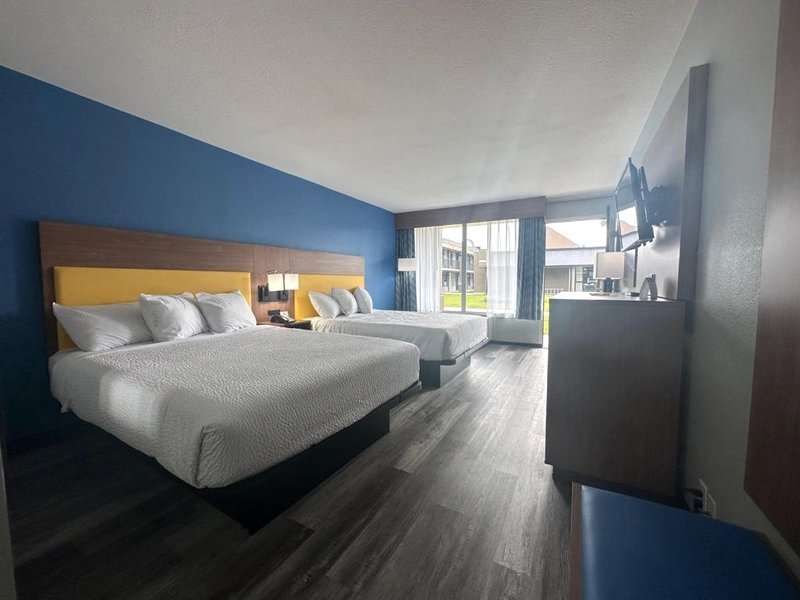 Days Inn & Suites by Wyndham Jenningsの写真
