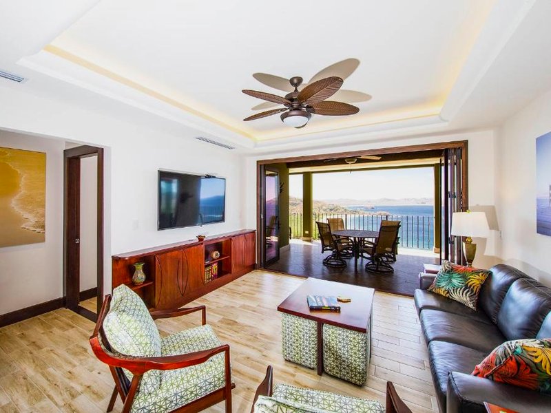 360 Splendor Del Pacifico Residencesの写真