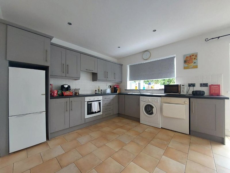 3 bed semi-detached house in a quite estateの写真