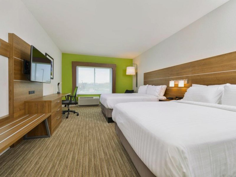 Holiday Inn Express & Suites - Chadron By IHGの写真