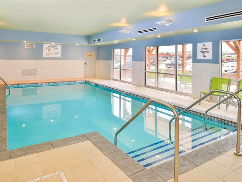 Holiday Inn Express & Suites - Chadron By IHGの写真