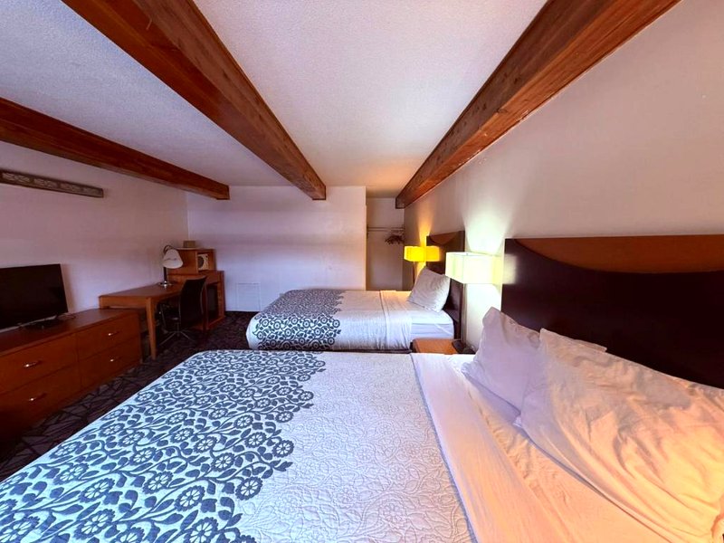 Tomahawk Motor Lodge By OYO Riverton US-26の写真