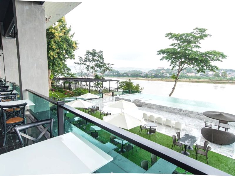 チェンコーン チーク ガーデン リバーフロント オンセン ホテル (Chiangkhong Teak Garden Riverfront Onsen)の写真