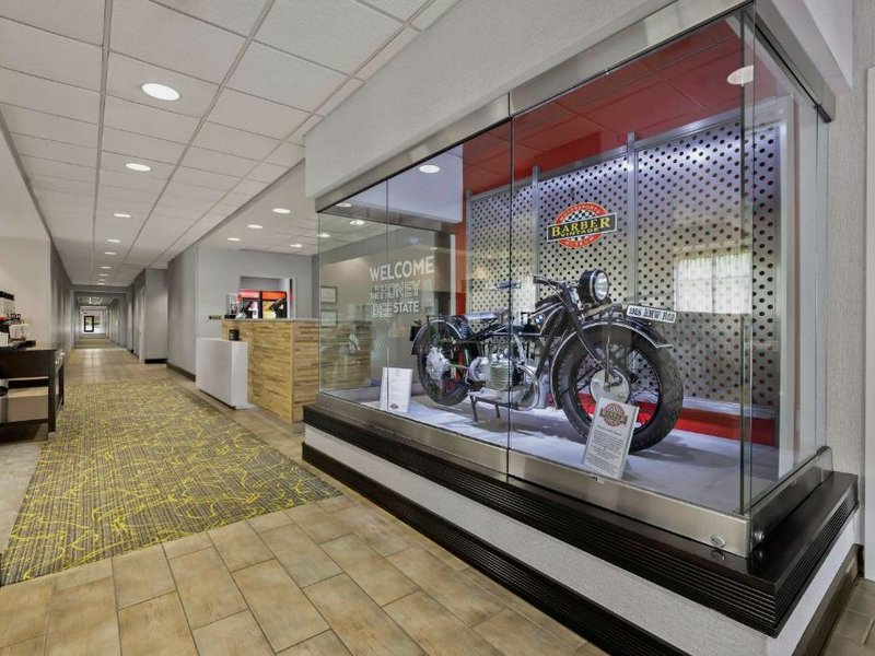 Hampton Inn Birmingham/Leedsの写真