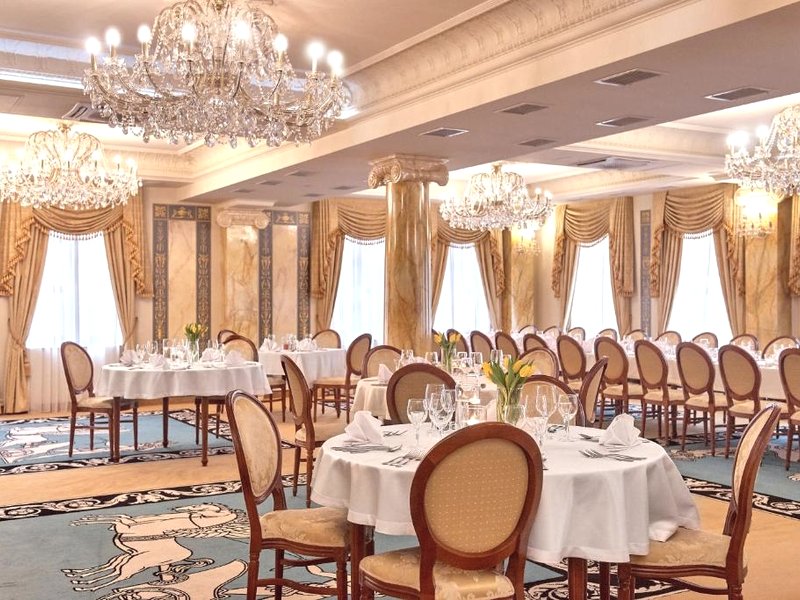 ホテル コロニー (Hotel Koronny)の写真