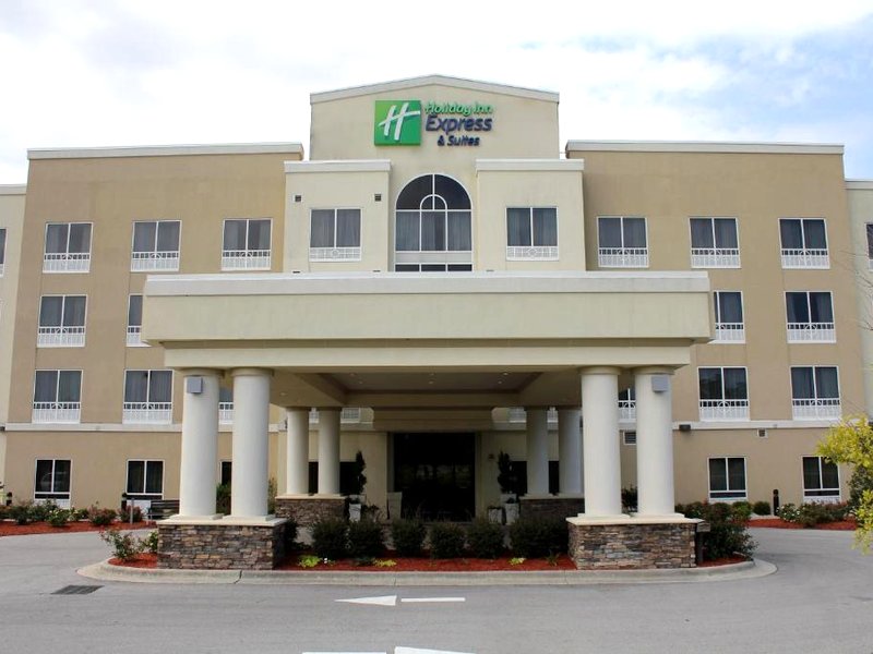 Holiday Inn Express & Suites Havelock Northwest New Bern By IHGの写真