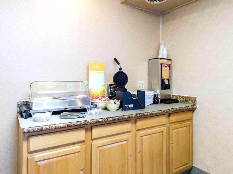 Quality Inn Chicopee-Springfieldの写真