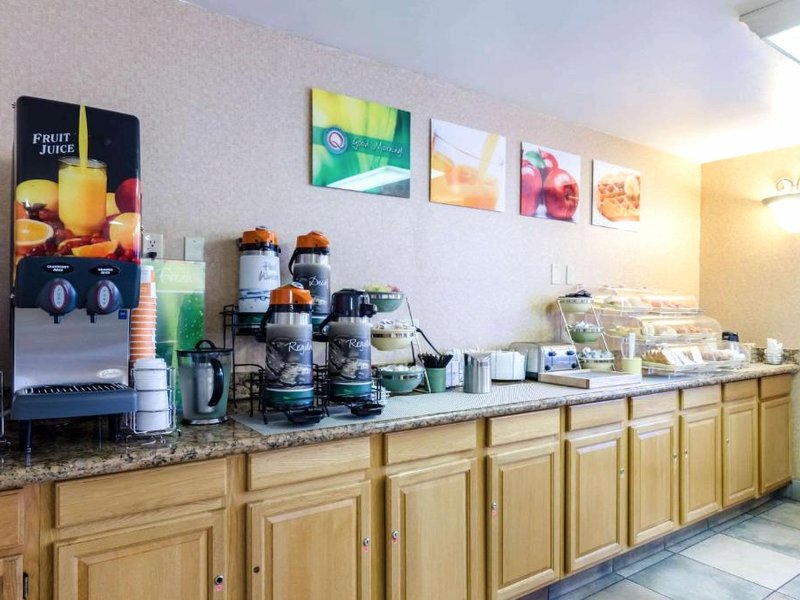 Quality Inn Chicopee-Springfieldの写真