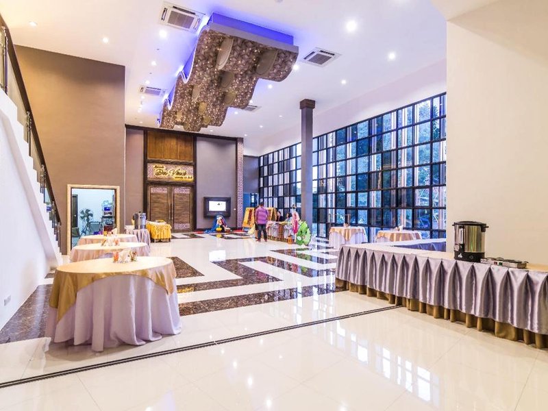 ギャラリー デザイン ホテル シーサケート (Gallery Design Hotel Sisaket)の写真