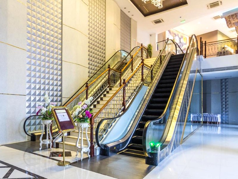 ギャラリー デザイン ホテル シーサケート (Gallery Design Hotel Sisaket)の写真