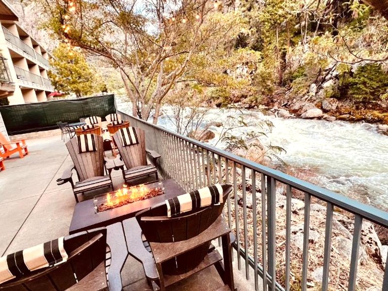 ヨセミテ ビュー ロッジ (Yosemite View Lodge)の写真