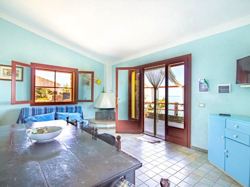 La dolce casa di Luisa - Costa Verde - SUPER VISTA MARE- 400 metri al mare- Pistis FREE WIFI IUNQ064の写真