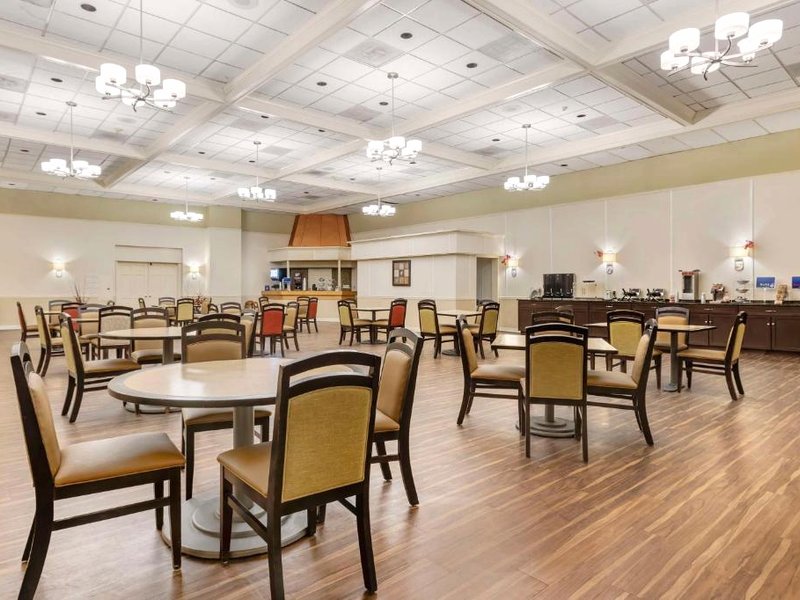 Best Western Watertown Fort Drumの写真
